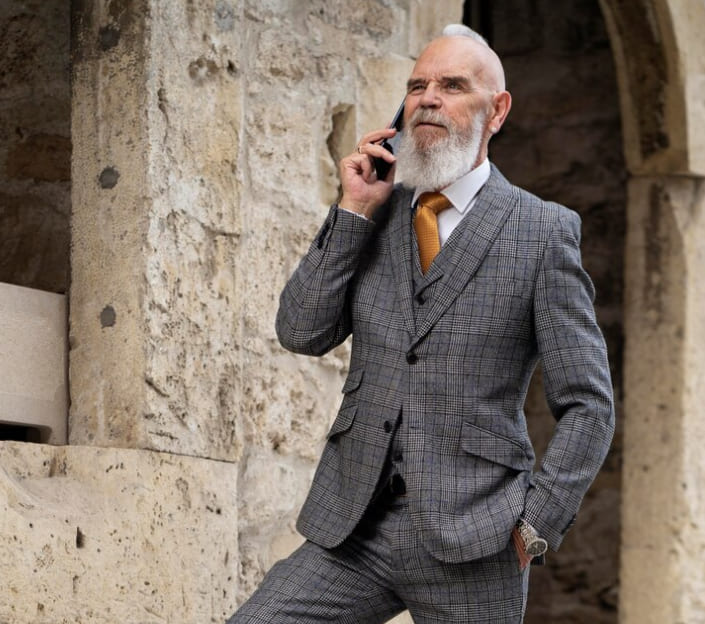 North Vancouver gentleman profile